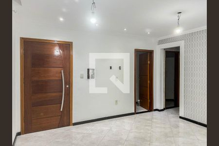 Sala de casa para alugar com 3 quartos, 85m² em Vila Norma, Mesquita