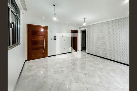 Sala de casa para alugar com 3 quartos, 85m² em Vila Norma, Mesquita