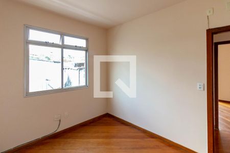 Quarto 1 de apartamento à venda com 3 quartos, 110m² em Camargos, Belo Horizonte