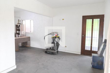 Escritório de casa para alugar com 3 quartos, 180m² em Jardim Santa Francisca, Guarulhos