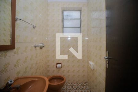 Lavabo de apartamento para alugar com 3 quartos, 88m² em Vila Ipiranga, Porto Alegre