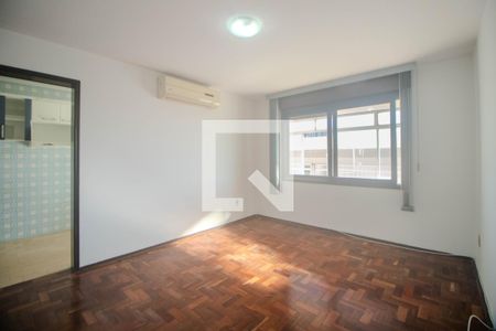 Sala de apartamento para alugar com 3 quartos, 88m² em Vila Ipiranga, Porto Alegre