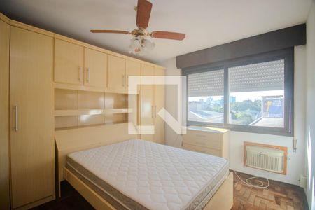 Quarto 1 de apartamento para alugar com 3 quartos, 88m² em Vila Ipiranga, Porto Alegre