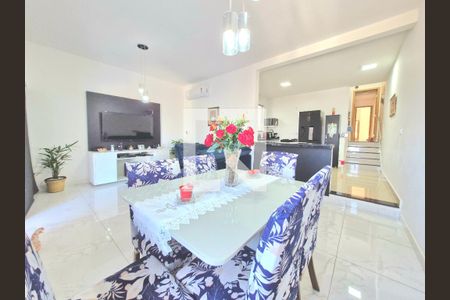 Sala de Jantar de casa à venda com 3 quartos, 238m² em Lundcea, Lagoa Santa