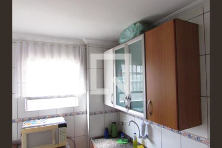 Cozinha de apartamento à venda com 2 quartos, 52m² em Parque Pinheiros, Taboão da Serra