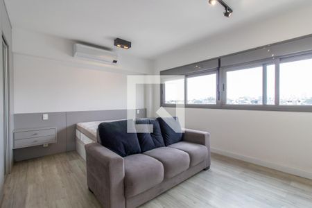 Sala de apartamento para alugar com 1 quarto, 38m² em Chácara das Pedras, Porto Alegre