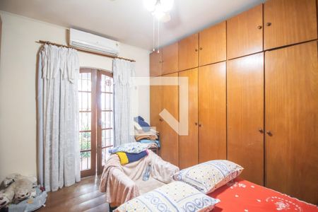 Suíte de casa para alugar com 3 quartos, 350m² em Cipava, Osasco