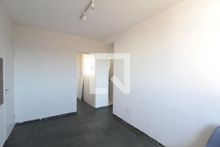 Sala de casa de condomínio à venda com 2 quartos, 47m² em Vila Cloris, Belo Horizonte