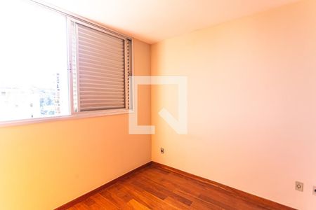 Suíte de apartamento para alugar com 3 quartos, 97m² em Serra, Belo Horizonte