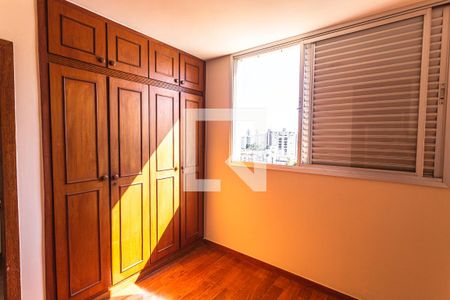 Suíte de apartamento para alugar com 3 quartos, 97m² em Serra, Belo Horizonte