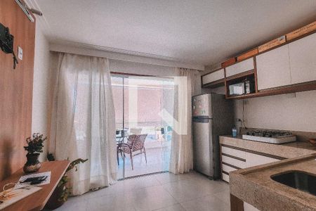 Sala de kitnet/studio para alugar com 1 quarto, 75m² em Piatã, Salvador