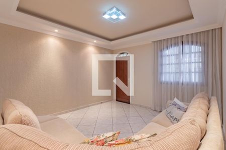 Sala de casa à venda com 3 quartos, 192m² em Tupi, Belo Horizonte