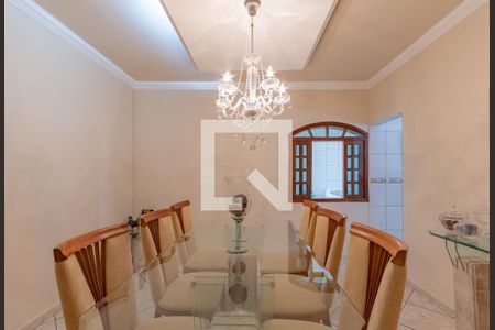 Sala de Jantar de casa à venda com 3 quartos, 192m² em Tupi, Belo Horizonte