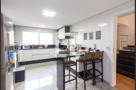 Casa para alugar com 3 quartos, 272m² em Jardim Vila Mariana, São Paulo