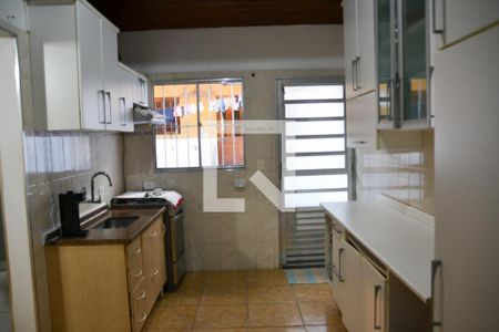 Cozinha de casa para alugar com 1 quarto, 40m² em Cerâmica, São Caetano do Sul