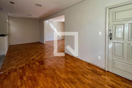 Sala de casa à venda com 3 quartos, 260m² em Serra, Belo Horizonte