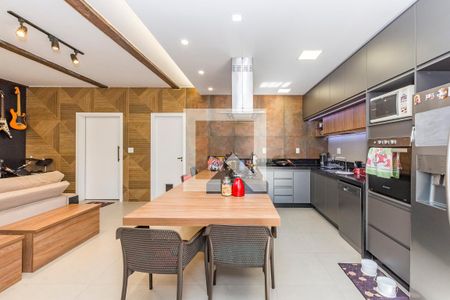 Cozinha 1 de casa à venda com 5 quartos, 471m² em Santa Lúcia, Belo Horizonte