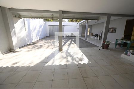 Quintal de casa para alugar com 4 quartos, 400m² em Setor Sul, Goiânia