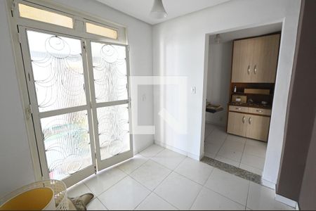 Sala de casa para alugar com 4 quartos, 400m² em Setor Sul, Goiânia