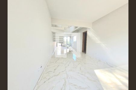 Sala de casa à venda com 3 quartos, 130m² em Jardim Imperial, Lagoa Santa