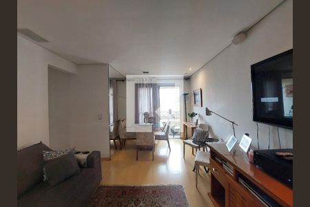 Sala de apartamento para alugar com 3 quartos, 84m² em Vila Isa, São Paulo