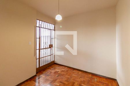 Quarto 2 de casa à venda com 4 quartos, 225m² em Santo Antônio, Belo Horizonte