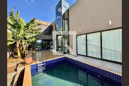 Área externa de casa à venda com 4 quartos, 415m² em Alphaville - Lagoa dos Ingleses, Nova Lima