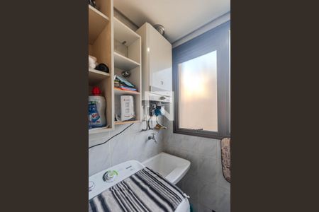 Cozinha e Área de Serviço de apartamento para alugar com 2 quartos, 123m² em Cristal, Porto Alegre