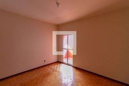 Sala de apartamento à venda com 3 quartos, 58m² em Sagrada Família, Belo Horizonte