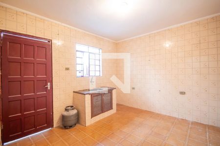 Cozinha de casa para alugar com 1 quarto, 50m² em Bela Vista, Osasco