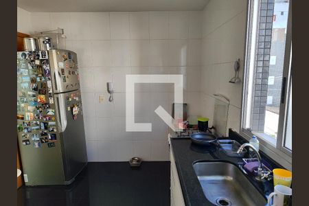 cozinha de apartamento para alugar com 4 quartos, 181m² em Sagrada Família, Belo Horizonte