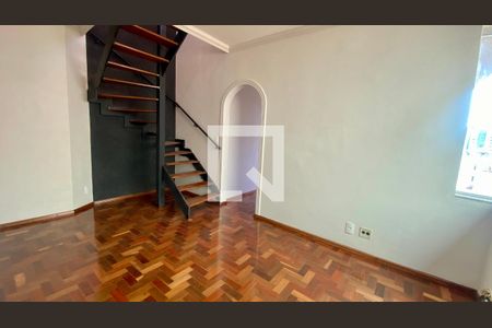 Sala 1 de apartamento para alugar com 4 quartos, 154m² em Alto Caiçaras, Belo Horizonte