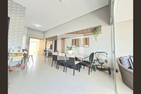 Copa e sala de casa à venda com 3 quartos, 157m² em Ipanema, Lagoa Santa