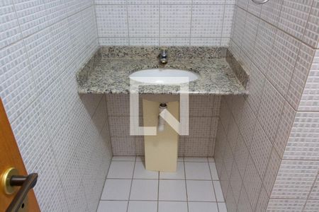 LAVABO de apartamento à venda com 4 quartos, 139m² em Vila Brandina, Campinas