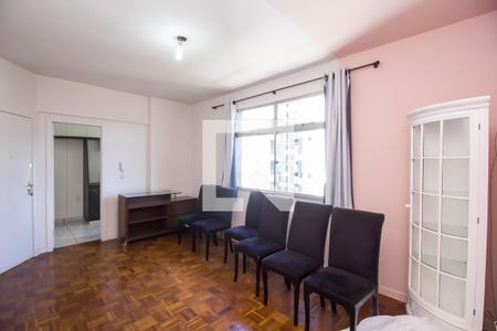 Sala de apartamento à venda com 2 quartos, 75m² em Funcionários, Belo Horizonte