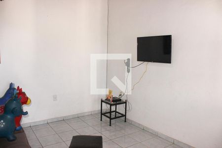 Sala de casa à venda com 2 quartos, 360m² em Alvorada, Contagem