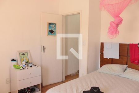 Quarto 2 de casa à venda com 2 quartos, 360m² em Alvorada, Contagem