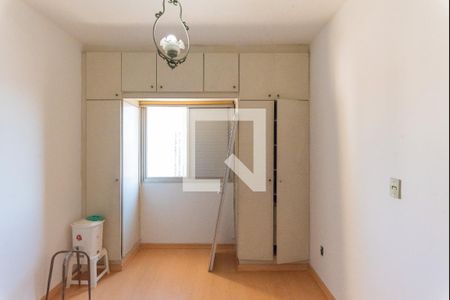 Quarto 1 de apartamento à venda com 2 quartos, 90m² em Vila Itapura, Campinas