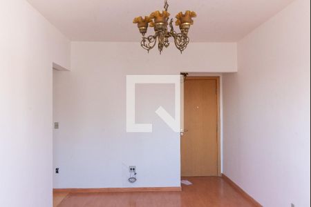 Sala de apartamento à venda com 2 quartos, 90m² em Vila Itapura, Campinas