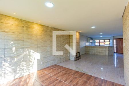 Sala de casa à venda com 3 quartos, 130m² em Igara, Canoas