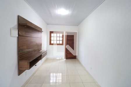 Sala de casa de condomínio à venda com 2 quartos, 47m² em Olaria, Canoas