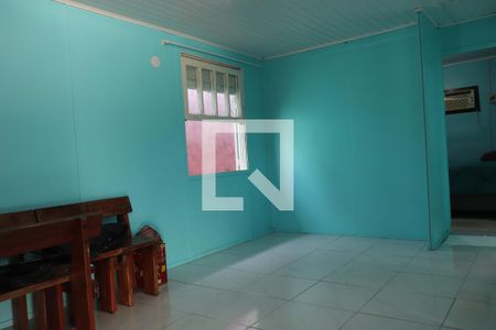 Sala de casa à venda com 3 quartos, 140m² em Feitoria, São Leopoldo