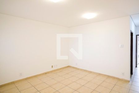 Sala de casa para alugar com 2 quartos, 115m² em Rudge Ramos, São Bernardo do Campo