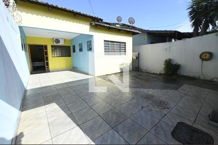 Área comum de casa para alugar com 3 quartos, 96m² em Vila Brasília, Aparecida de Goiânia