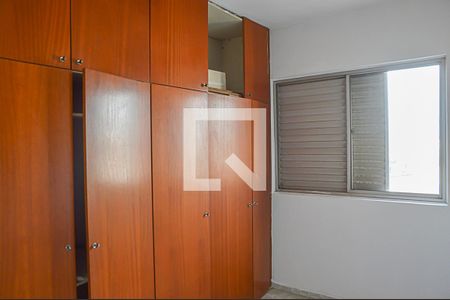 Quarto 2 de apartamento para alugar com 2 quartos, 57m² em Vila Florida, São Bernardo do Campo