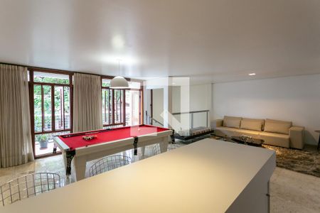 Sala de casa à venda com 4 quartos, 470m² em São Lucas, Belo Horizonte