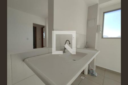 Cozinha de apartamento à venda com 2 quartos, 48m² em Alvorada, Contagem