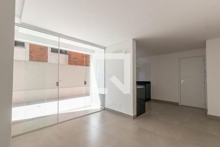 Sala de apartamento à venda com 2 quartos, 95m² em Savassi, Belo Horizonte