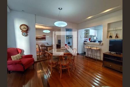 Sala de apartamento à venda com 2 quartos, 75m² em Funcionários, Belo Horizonte