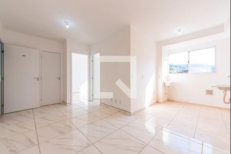 Sala de apartamento para alugar com 2 quartos, 39m² em Jardim Irene, Santo André